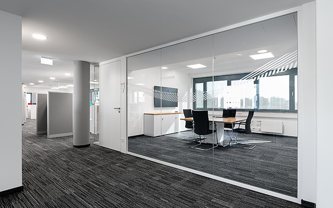 kasus perusahaan terbaru tentang Siemens bangunan komersial SlimFrame Glass Partition Proyek