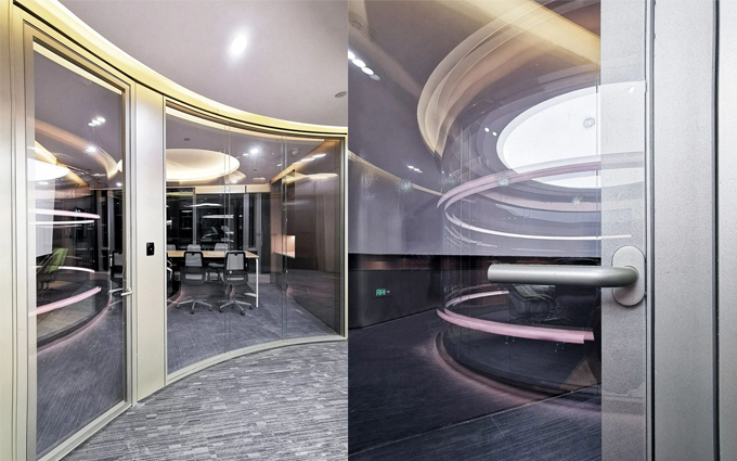 kasus perusahaan terbaru tentang Curved panoramic glass partition system project