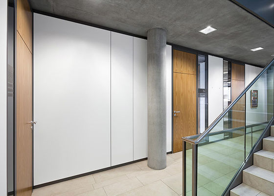 Isolasi Suara Tinggi Tembok Kaca Padat Panel Ganda Pengecualian Keamanan Modular Pengecualian Tembok